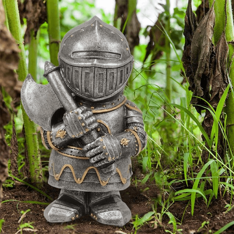 Pre-Sale>>Garden Gnomes Guard