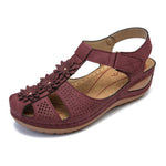 Comfortable soft-soled sandals